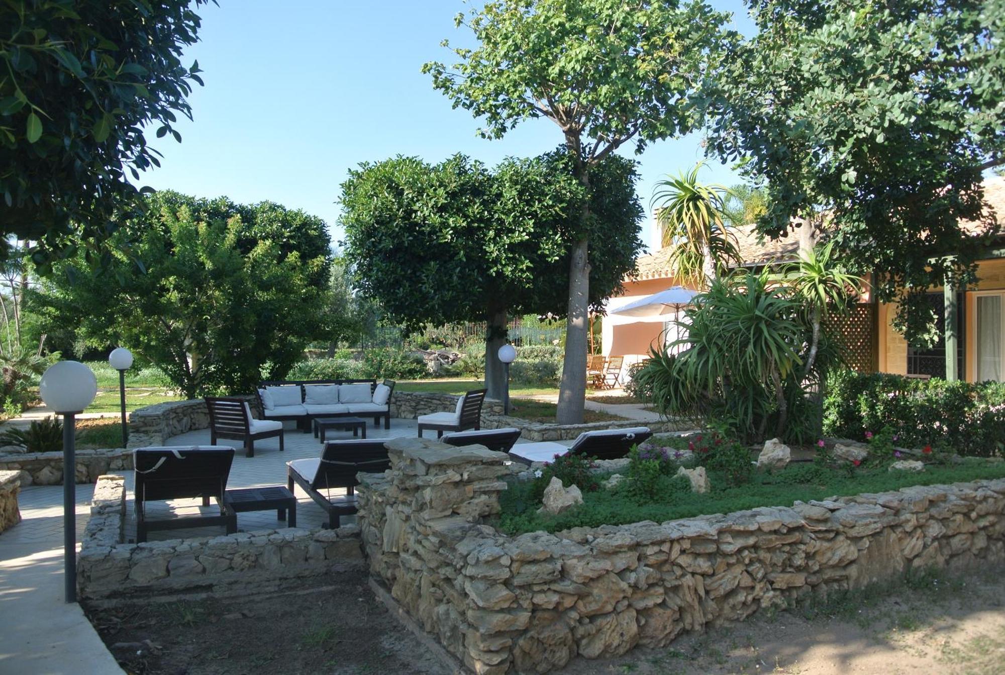 Villa Carlotta Resort San Leone Kültér fotó